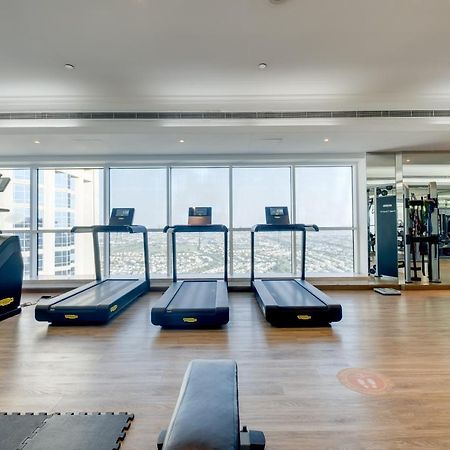 Luxury Apt - Rooftop Pool - City View دبي المظهر الخارجي الصورة