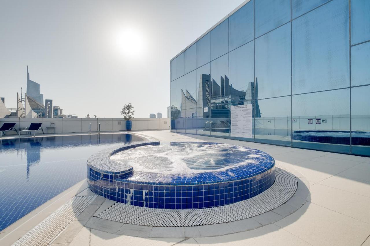 Luxury Apt - Rooftop Pool - City View دبي المظهر الخارجي الصورة