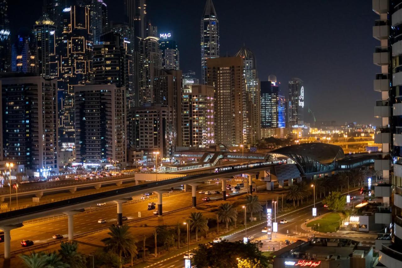 Luxury Apt - Rooftop Pool - City View دبي المظهر الخارجي الصورة
